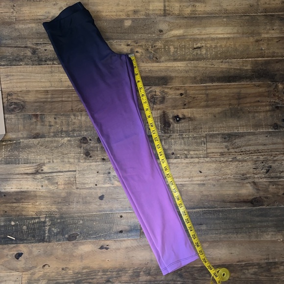 Purple Ombré Leggings - Picture 6 of 7